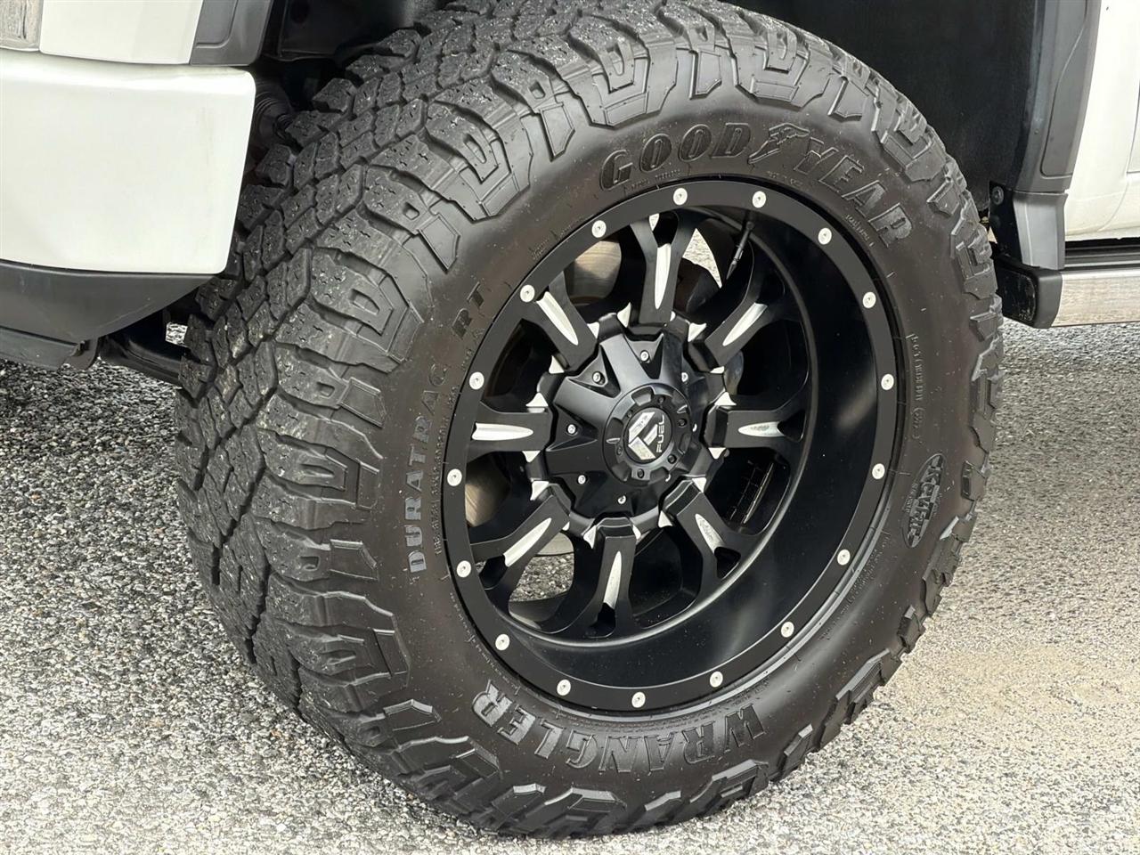 GMC Sierra 1500 4WD Crew Cab 147" Denali 2020