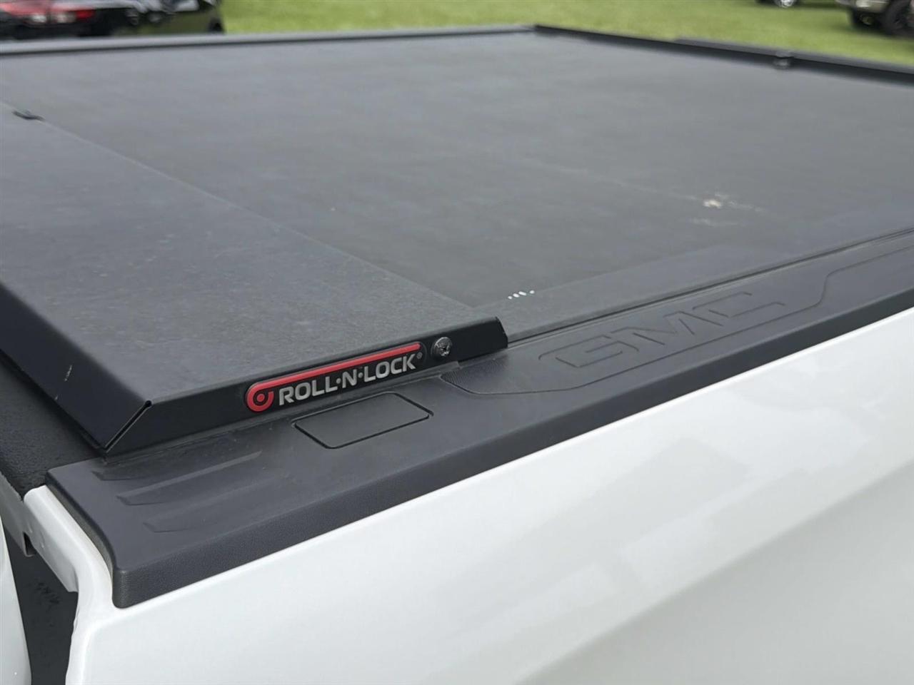 GMC Sierra 1500 4WD Crew Cab 147" Denali 2020
