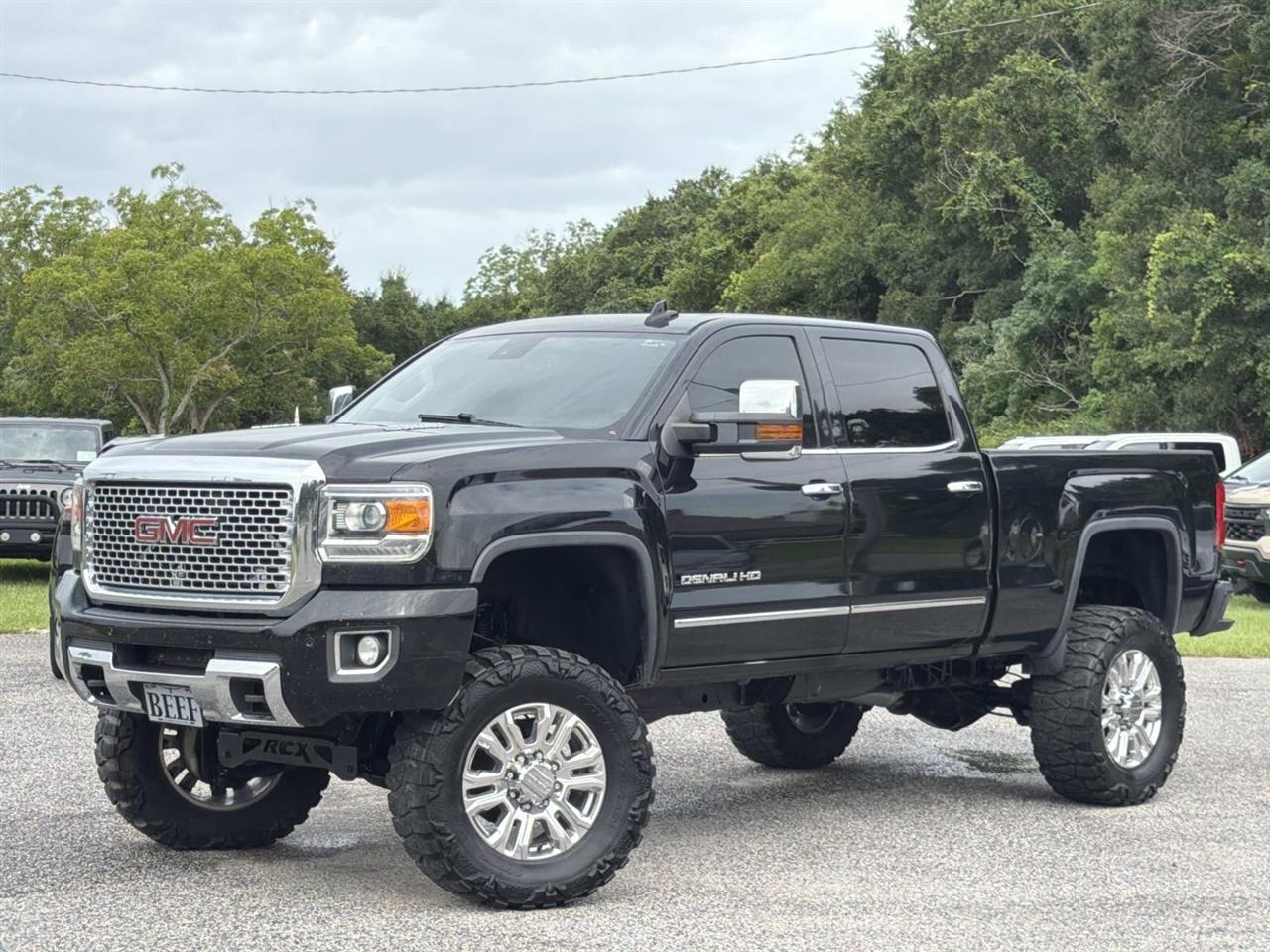 2015 GMC Sierra 2500HD available WiFi 4WD Crew Cab 153.7" Denali