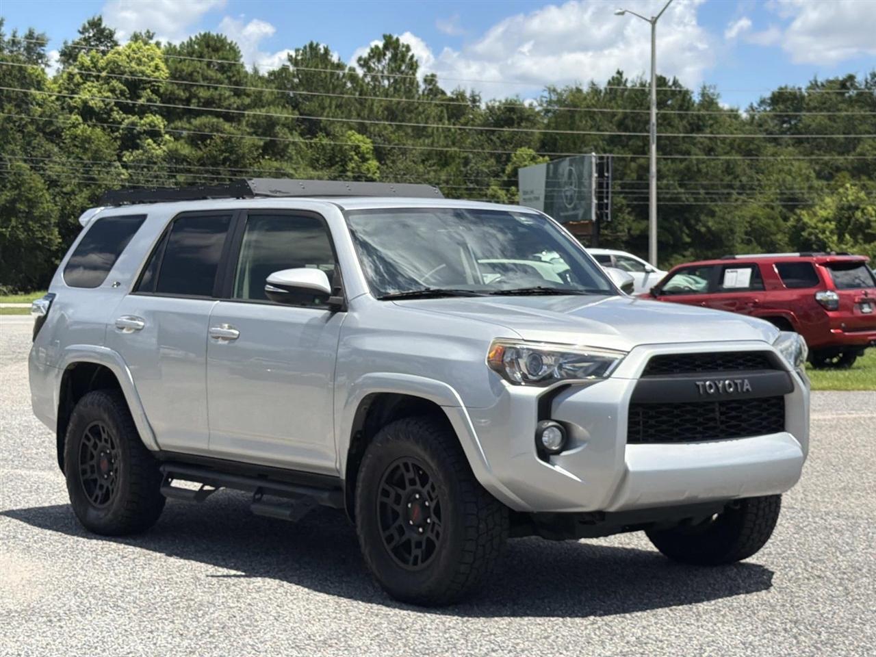Toyota 4Runner TRD Off Road Premium 4WD (Natl) 2018
