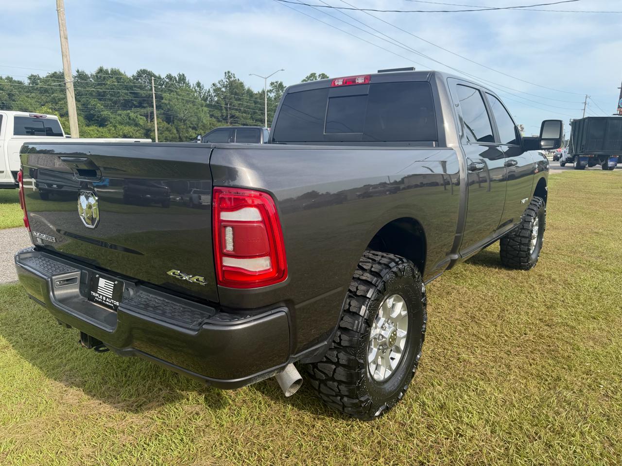 RAM 2500 Laramie 4x4 Crew Cab 6'4" Box 2024