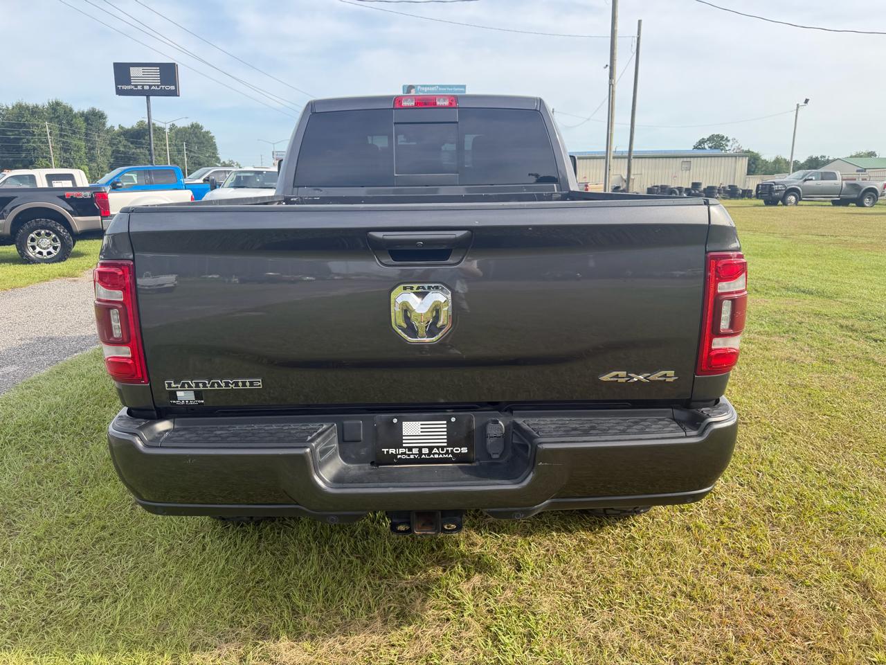 RAM 2500 Laramie 4x4 Crew Cab 6'4" Box 2024