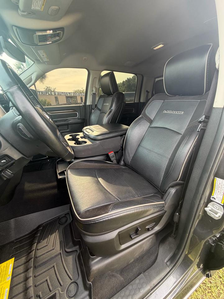 RAM 2500 Laramie 4x4 Crew Cab 6'4" Box 2024