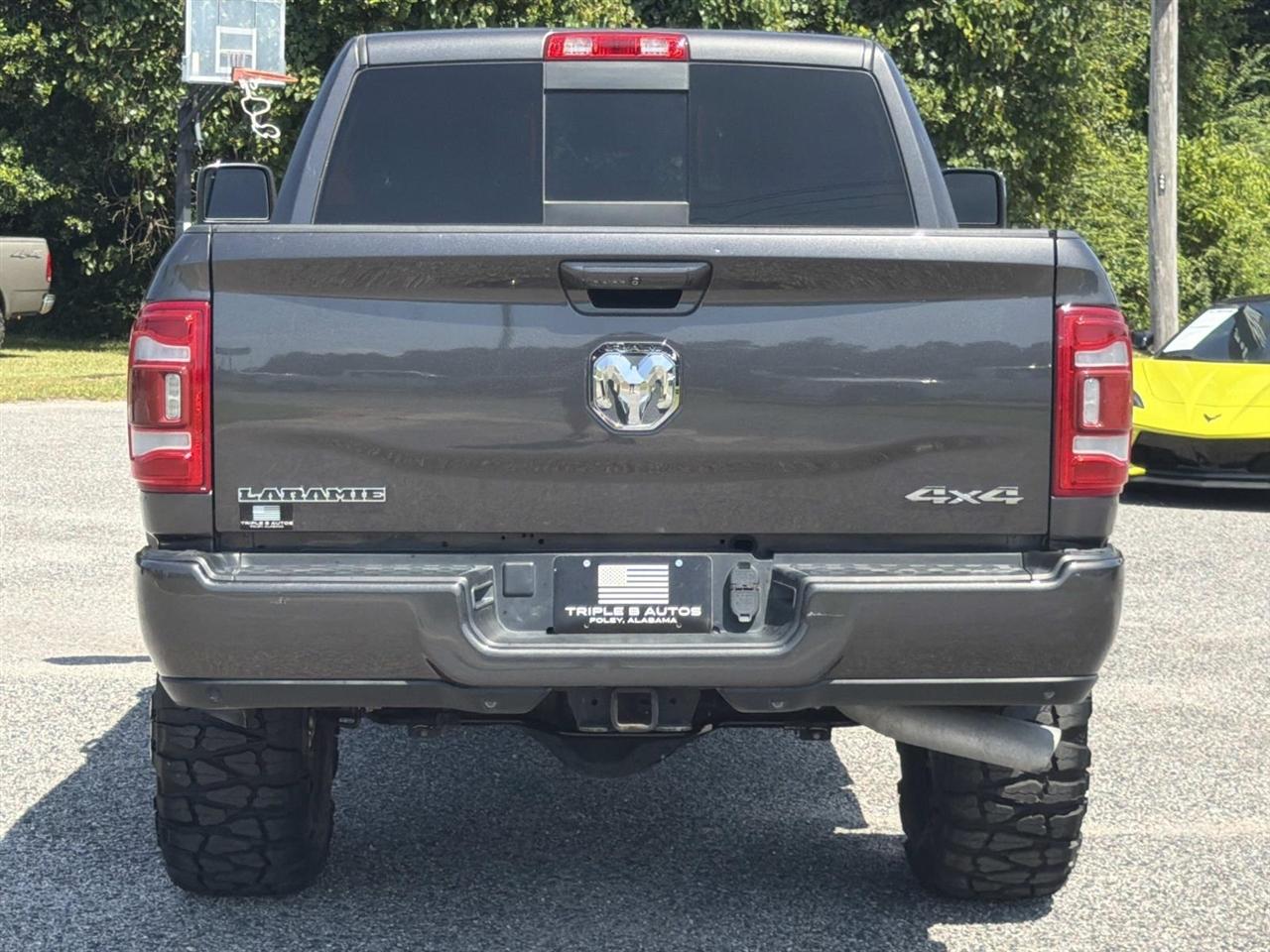 RAM 2500 Laramie 4x4 Crew Cab 6'4" Box 2024