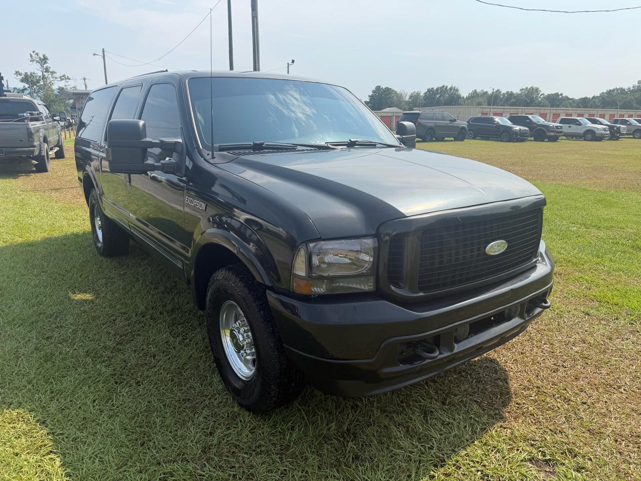 Ford Excursion 137" WB 6.8L Limited 2003