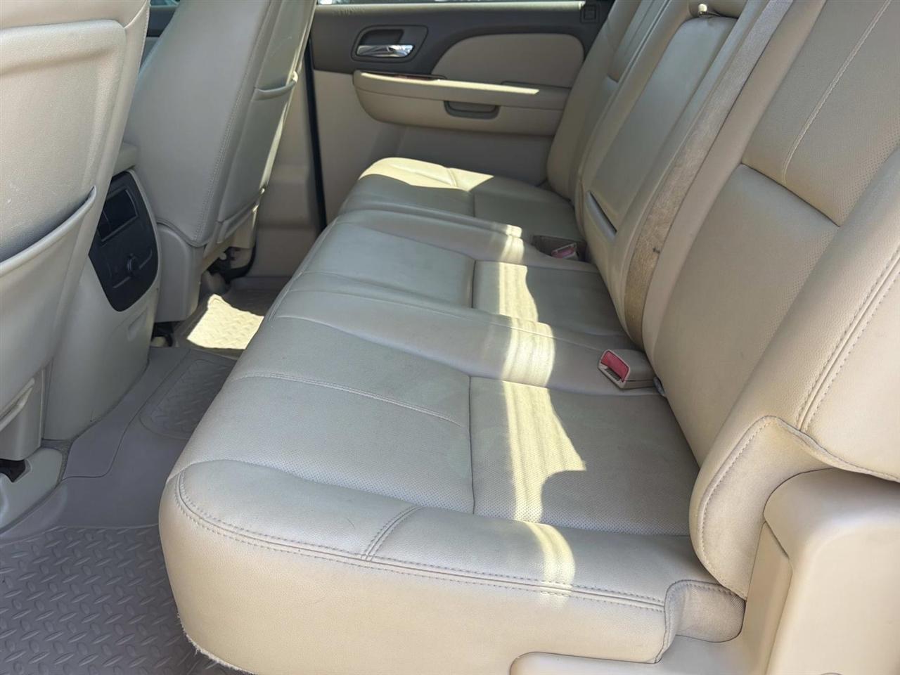 Chevrolet Silverado 2500HD 4WD Crew Cab 153.7" LTZ 2014