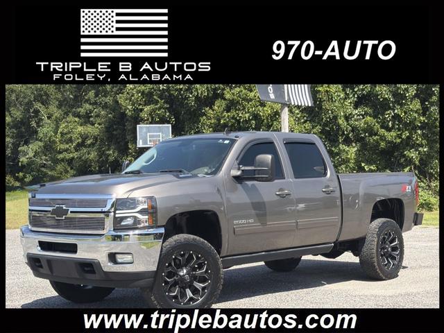 Brown 2014 Chevrolet Silverado 2500HD Pickup Truck Four-Wheel Drive