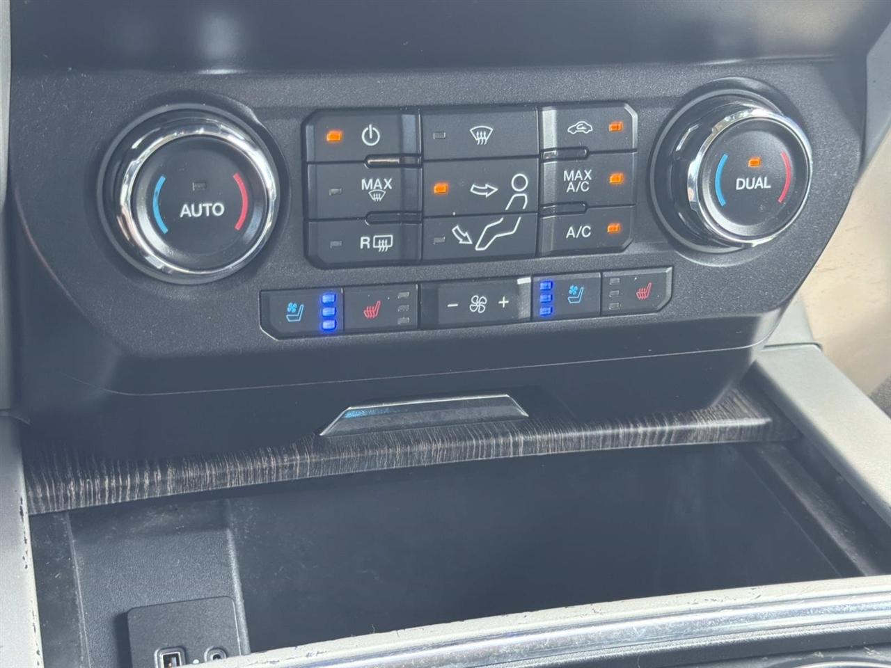 Ford Super Duty F-250 SRW King Ranch 4WD Crew Cab 8' Box 2020