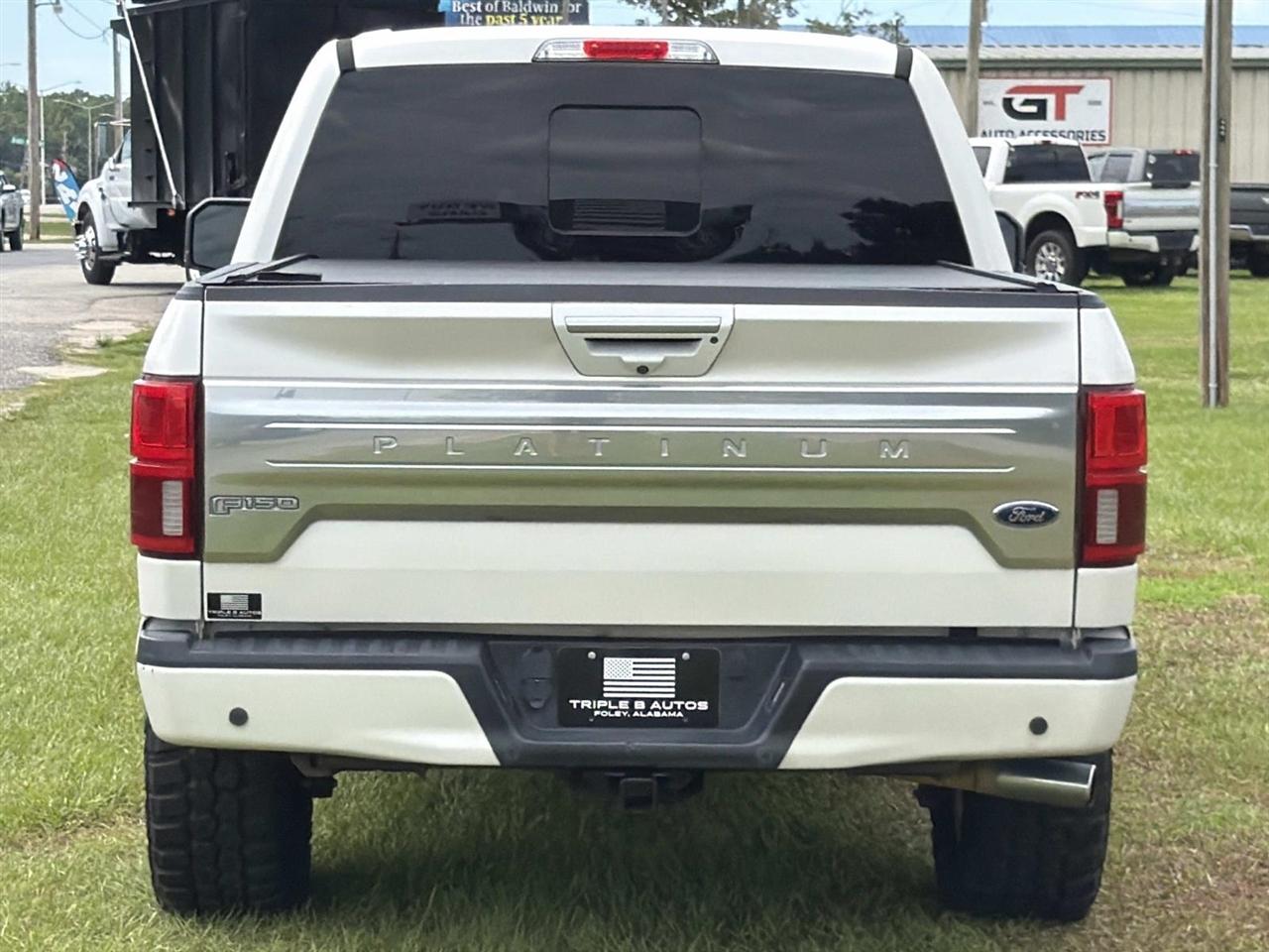 Ford F-150 Platinum SuperCrew 4WD 2018
