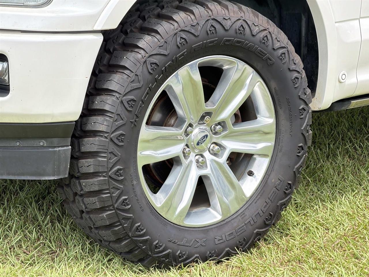 Ford F-150 Platinum SuperCrew 4WD 2018