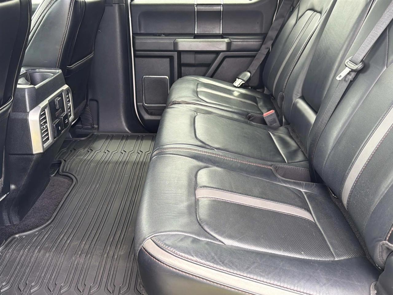 Ford F-150 Platinum SuperCrew 4WD 2018