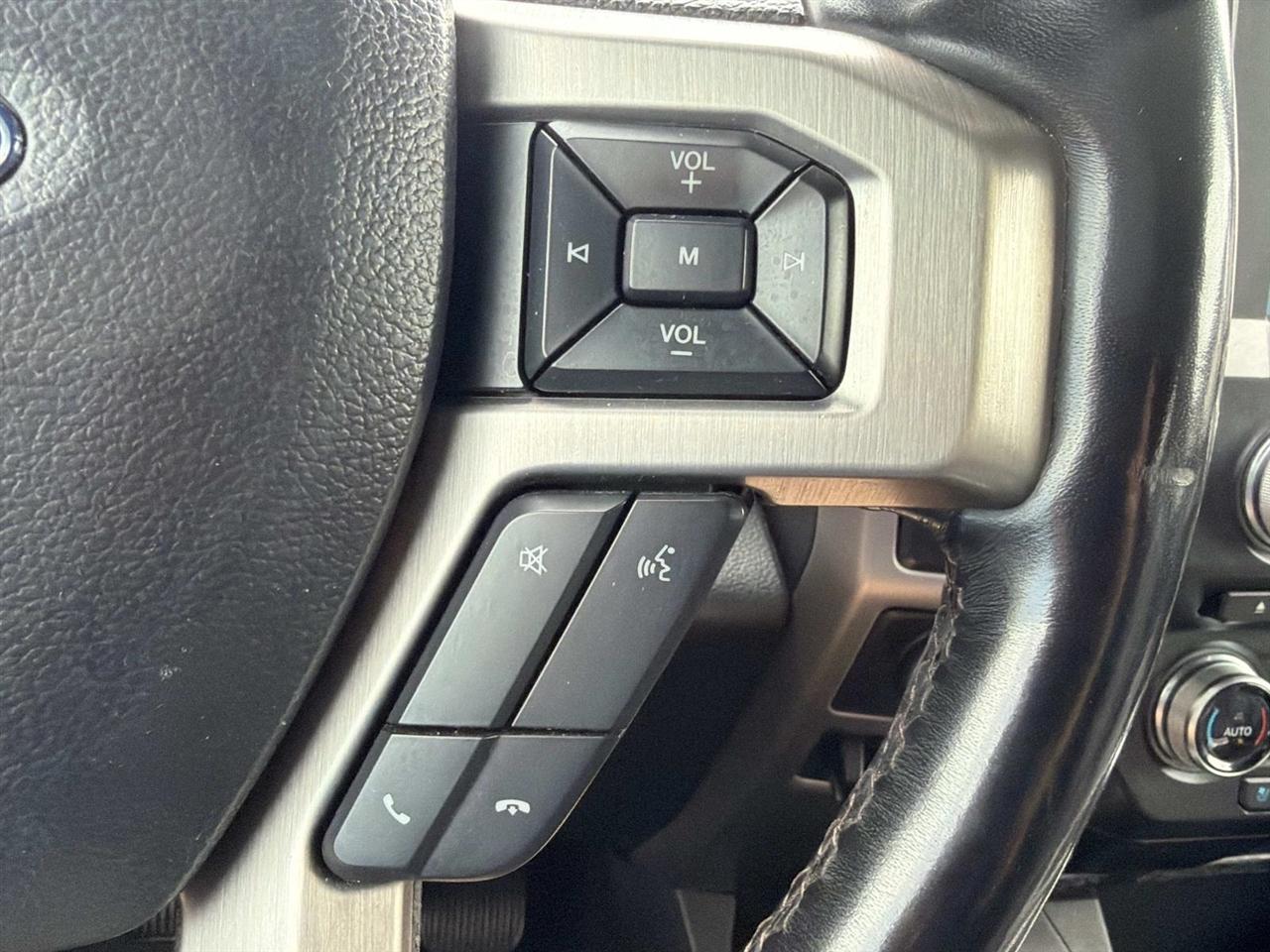 Ford F-150 Platinum SuperCrew 4WD 2018