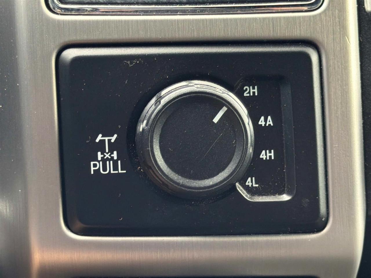 Ford F-150 Platinum SuperCrew 4WD 2018