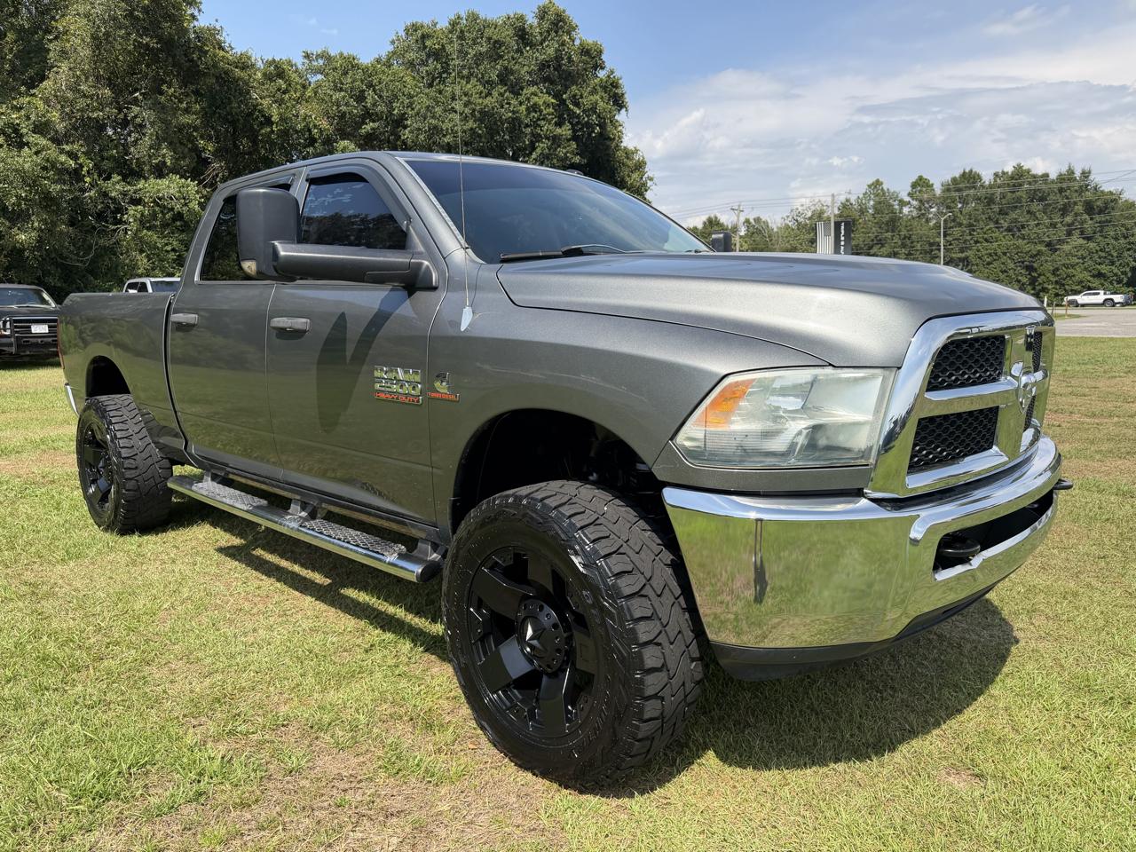 2013 RAM 2500 4WD Crew Cab 149" Tradesman