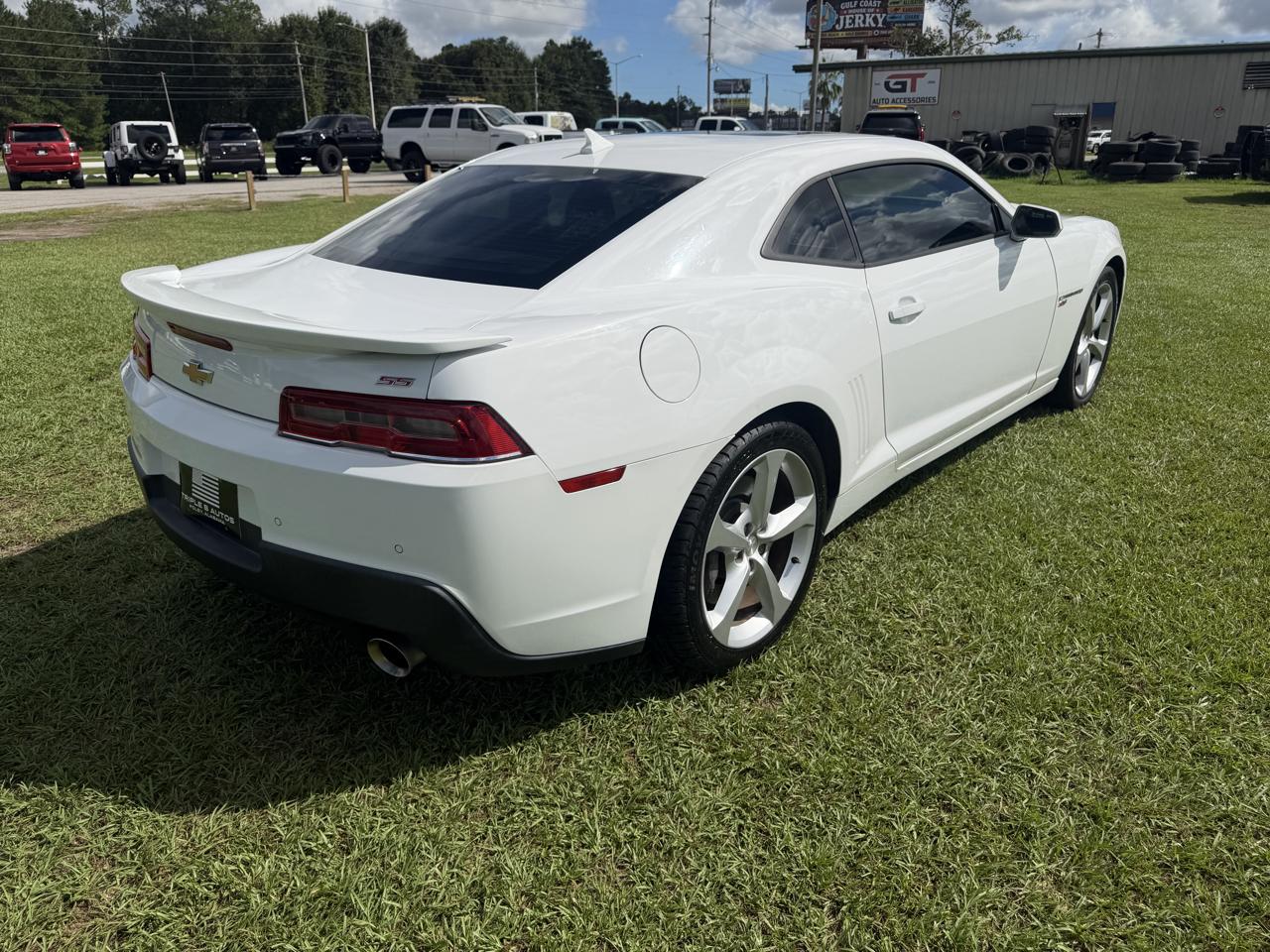 Chevrolet Camaro 2dr Cpe SS w/2SS 2015