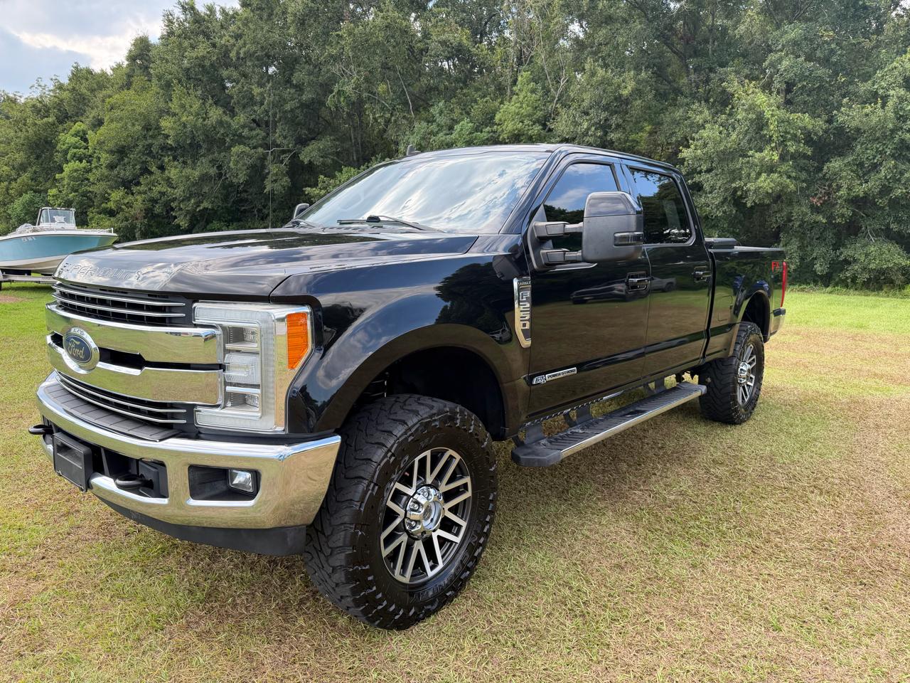 Ford Super Duty F-250 SRW Lariat 4WD Crew Cab 6.75' Box 2019