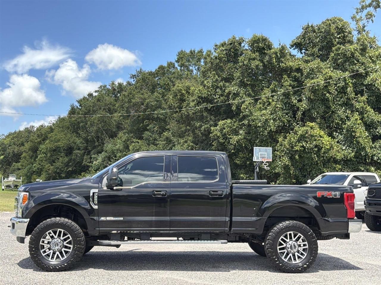 Ford Super Duty F-250 SRW Lariat 4WD Crew Cab 6.75' Box 2019