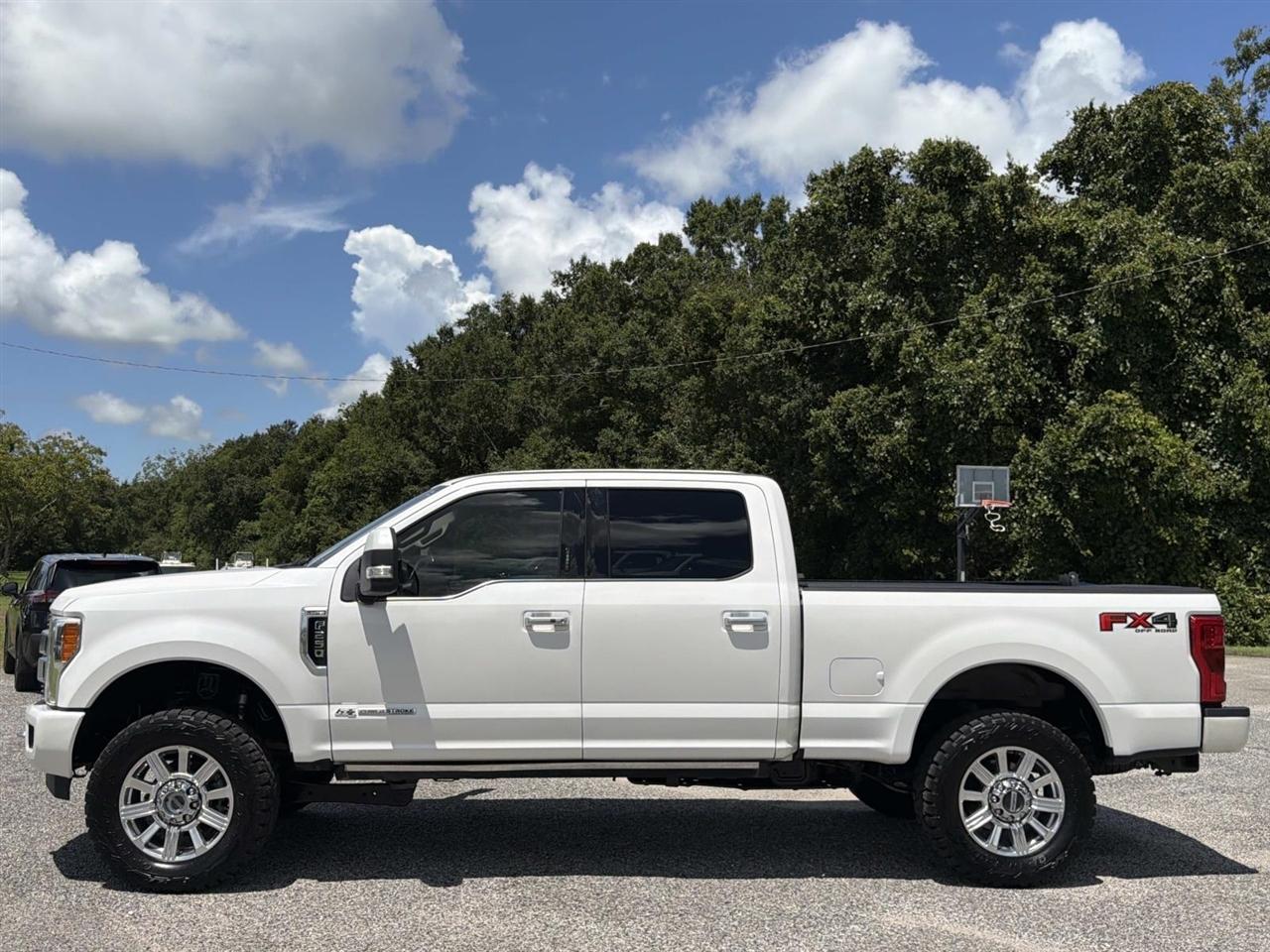 Ford Super Duty F-250 SRW Limited 4WD Crew Cab 6.75' Box 2019