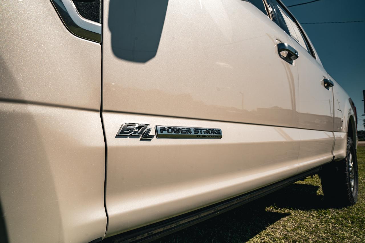 Ford Super Duty F-250 SRW Limited 4WD Crew Cab 6.75' Box 2019