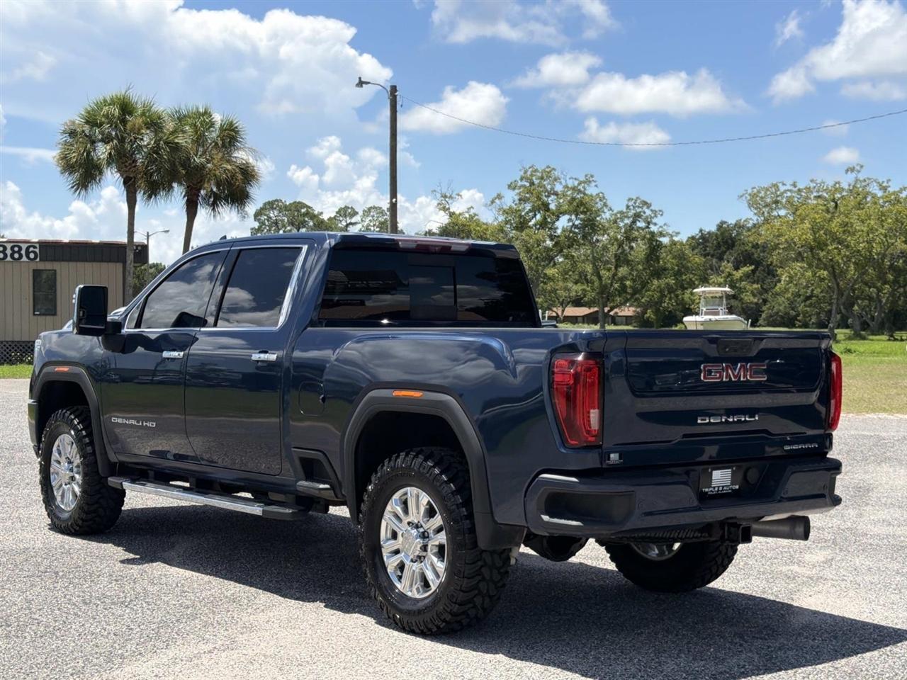 GMC Sierra 2500HD 4WD Crew Cab 159" Denali 2020