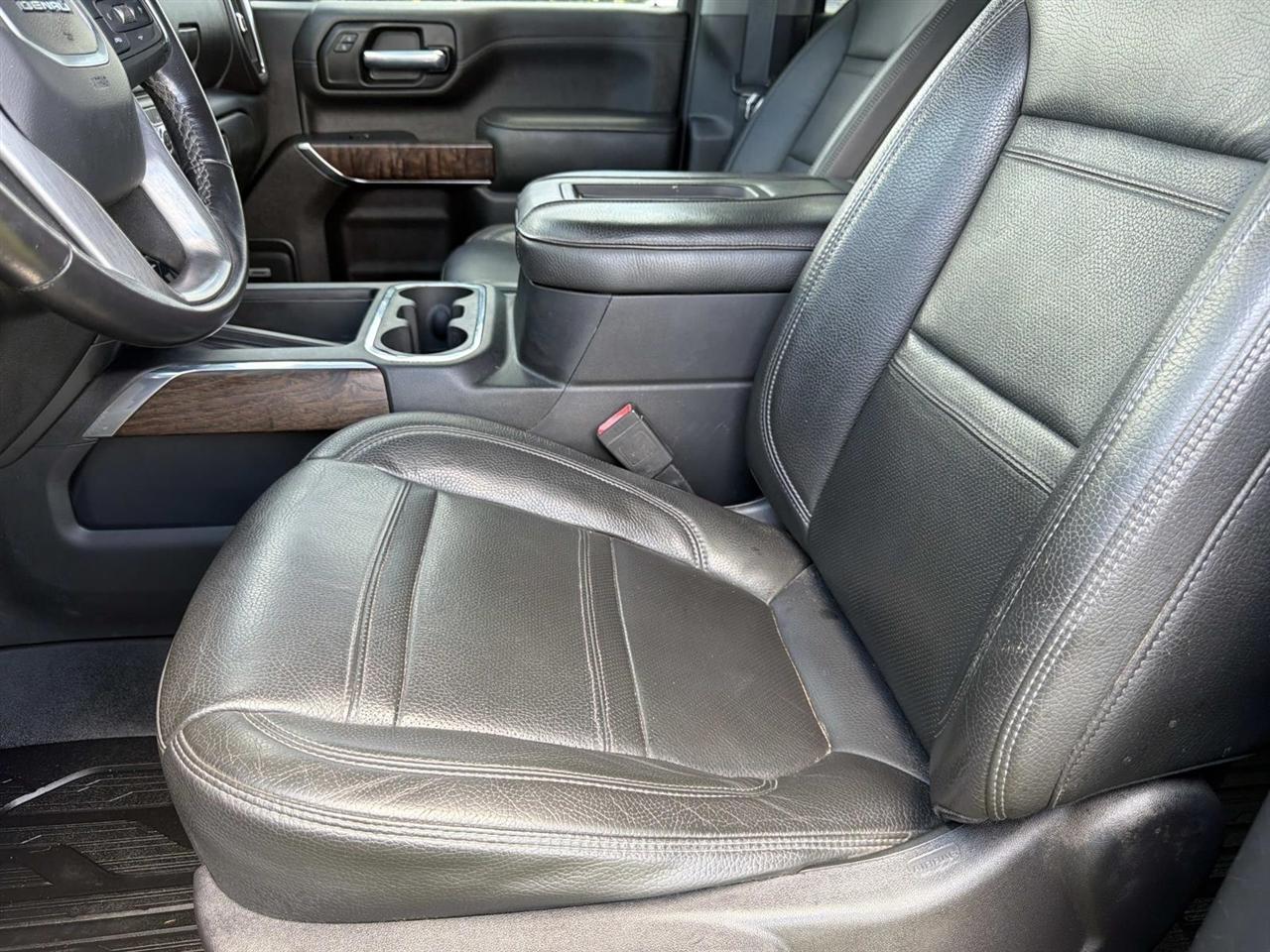 GMC Sierra 2500HD 4WD Crew Cab 159" Denali 2020