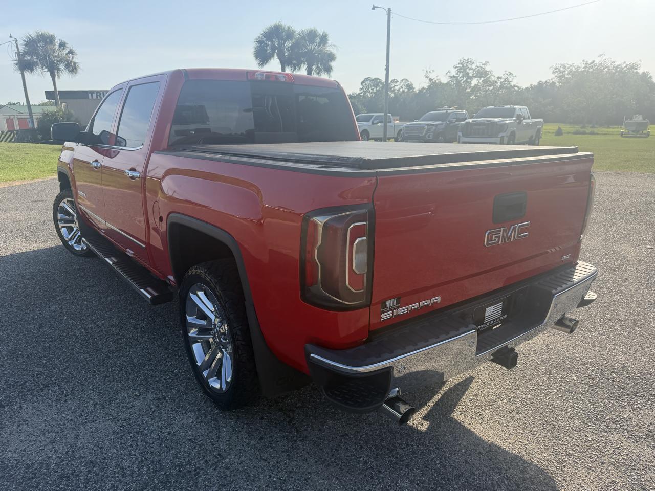 GMC Sierra 1500 4WD Crew Cab 143.5" SLT 2016
