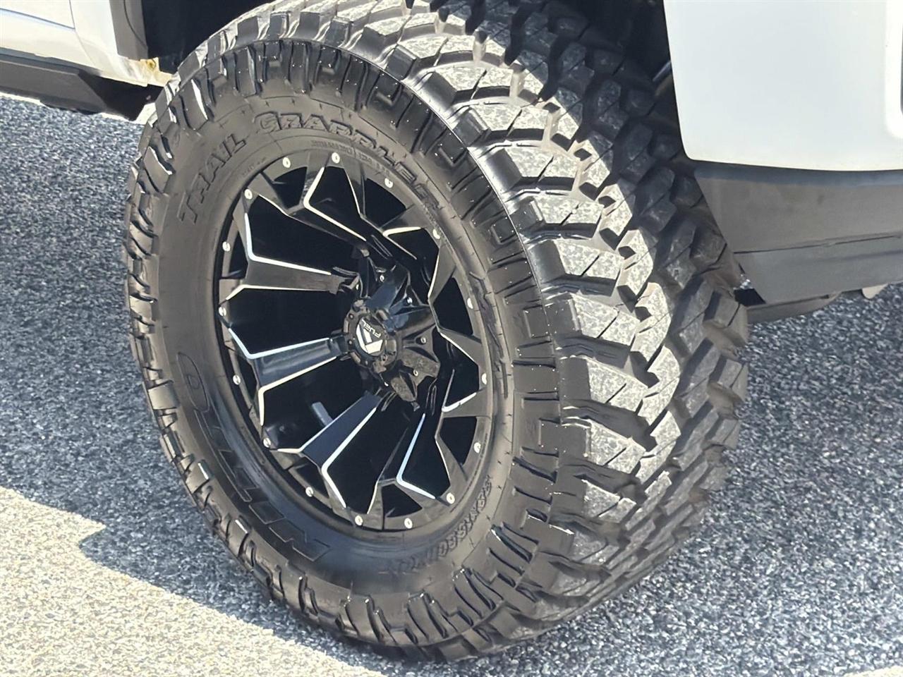 GMC Sierra 2500HD 4WD Crew Cab 159" AT4 2022