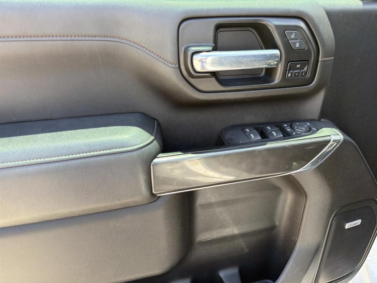 GMC Sierra 2500HD 4WD Crew Cab 159" AT4 2022