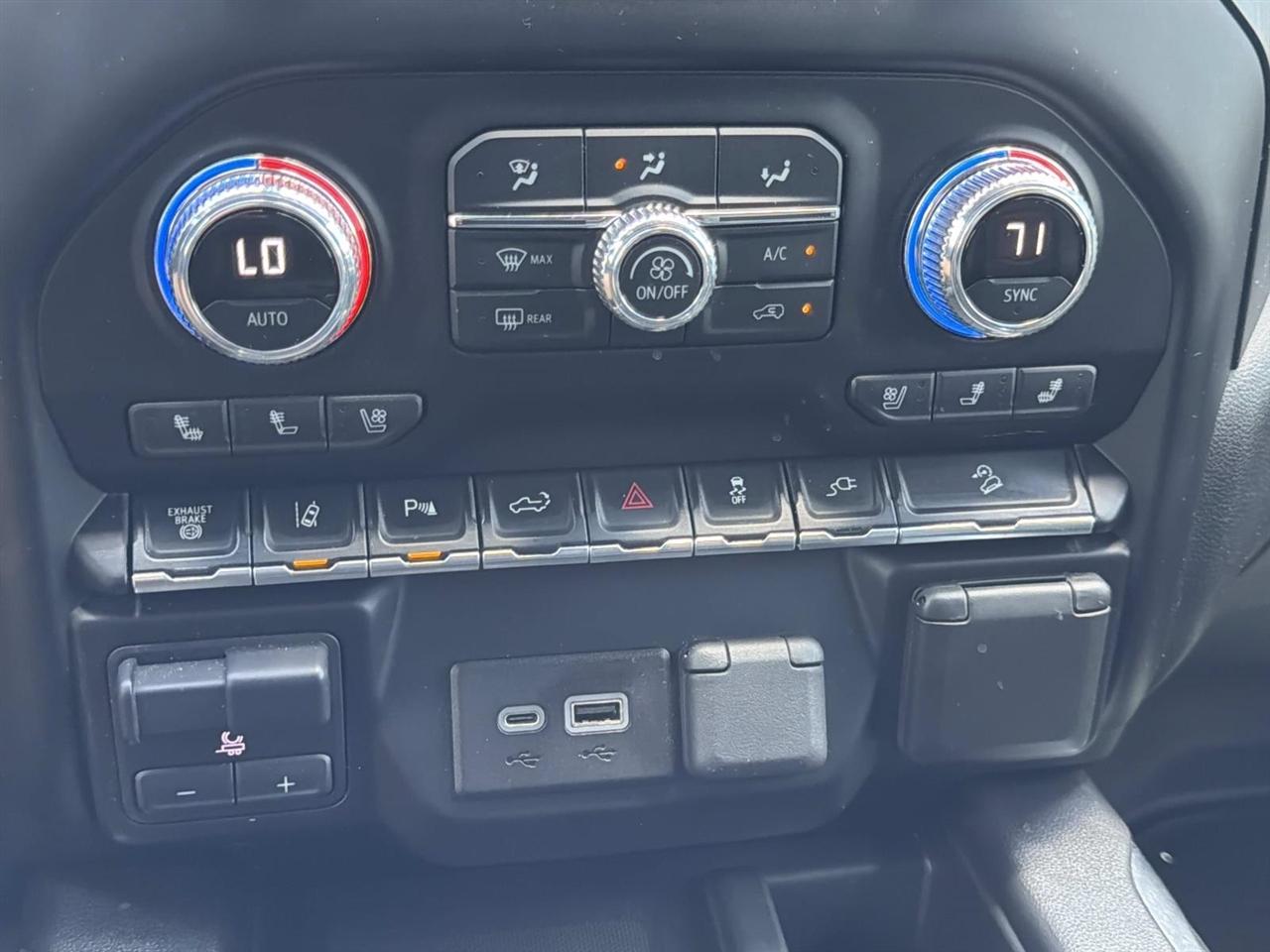 GMC Sierra 2500HD 4WD Crew Cab 159" AT4 2022