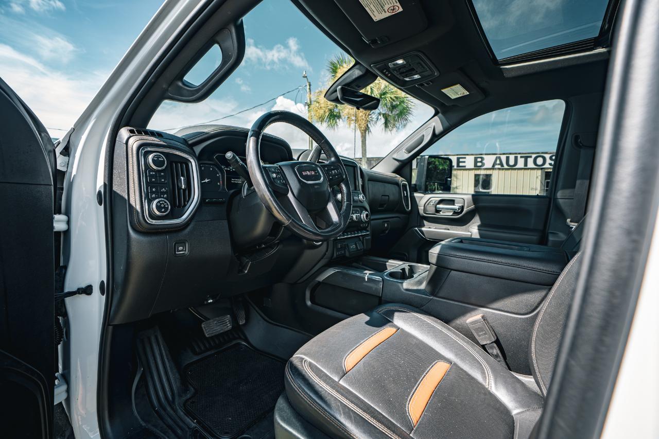 GMC Sierra 2500HD 4WD Crew Cab 159" AT4 2022