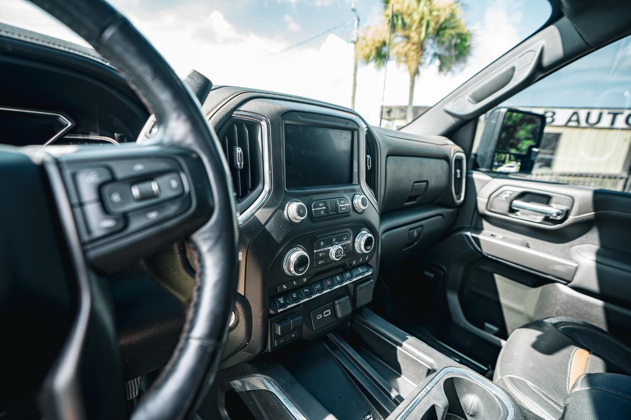 GMC Sierra 2500HD 4WD Crew Cab 159" AT4 2022