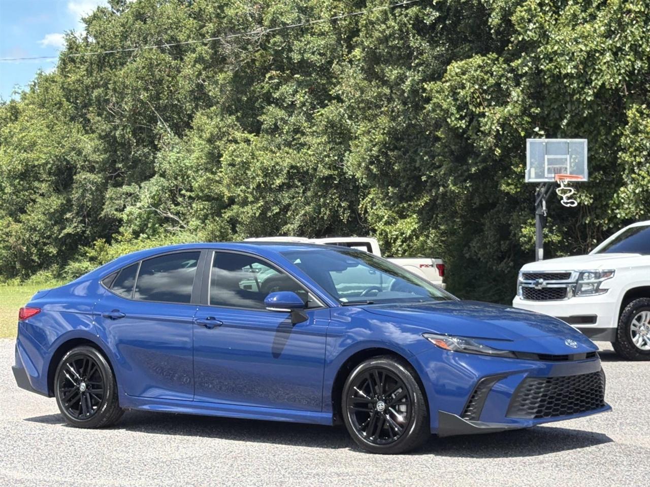 Toyota Camry XLE (Natl) 2025