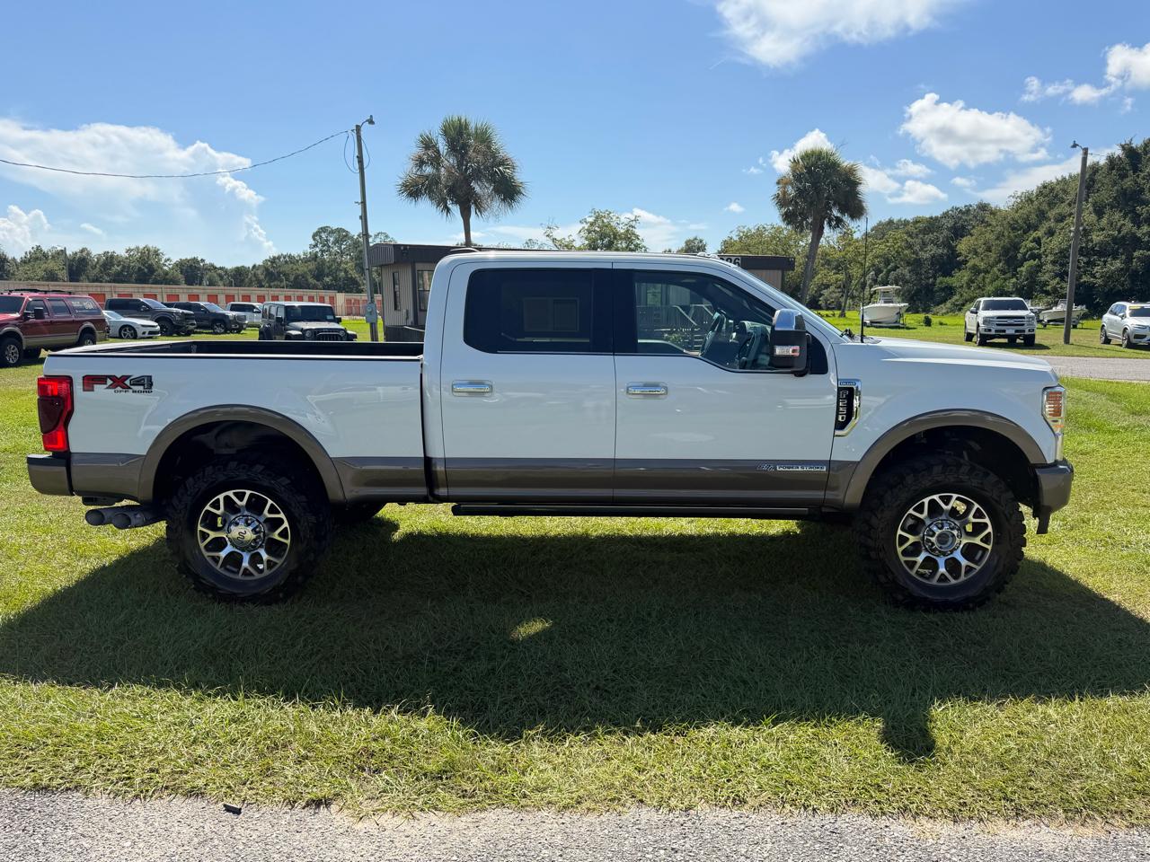 Ford Super Duty F-250 SRW 4WD Crew Cab 156" King Ranch 2022