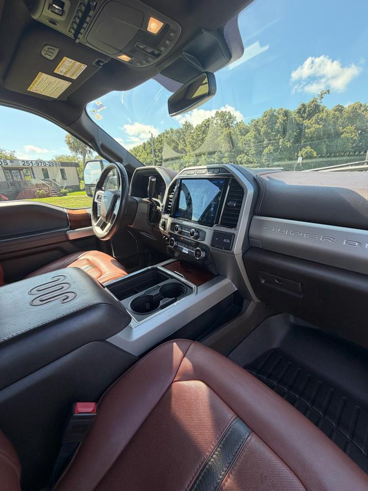 Ford Super Duty F-250 SRW 4WD Crew Cab 156" King Ranch 2022