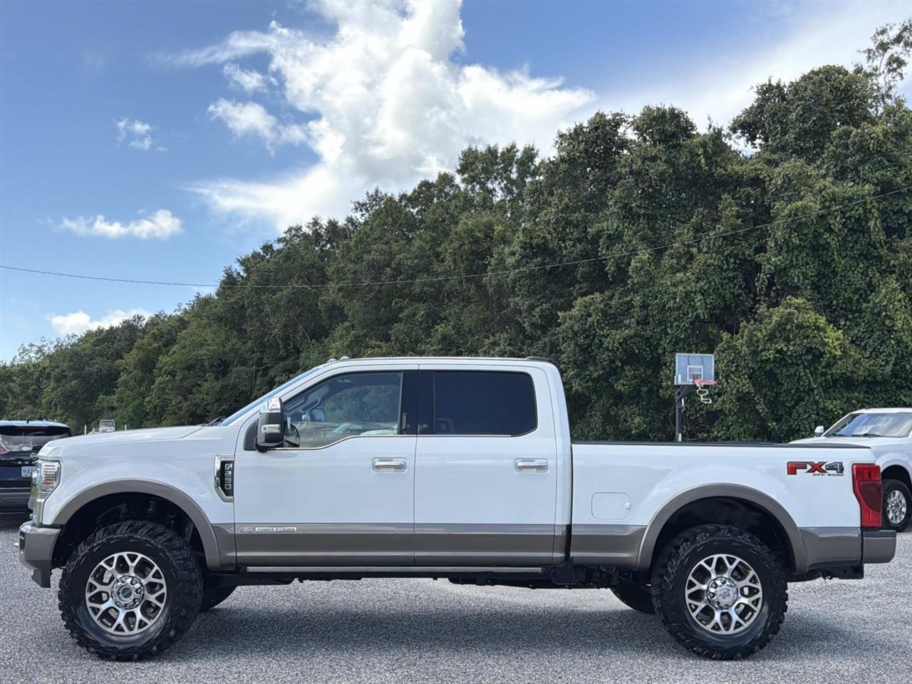 Ford Super Duty F-250 SRW 4WD Crew Cab 156" King Ranch 2022