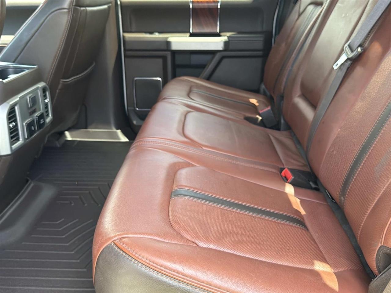 Ford Super Duty F-250 SRW 4WD Crew Cab 156" King Ranch 2022