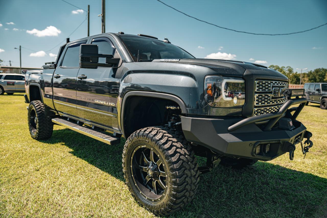 GMC Sierra 2500HD 4WD Crew Cab 153.7" Denali 2019