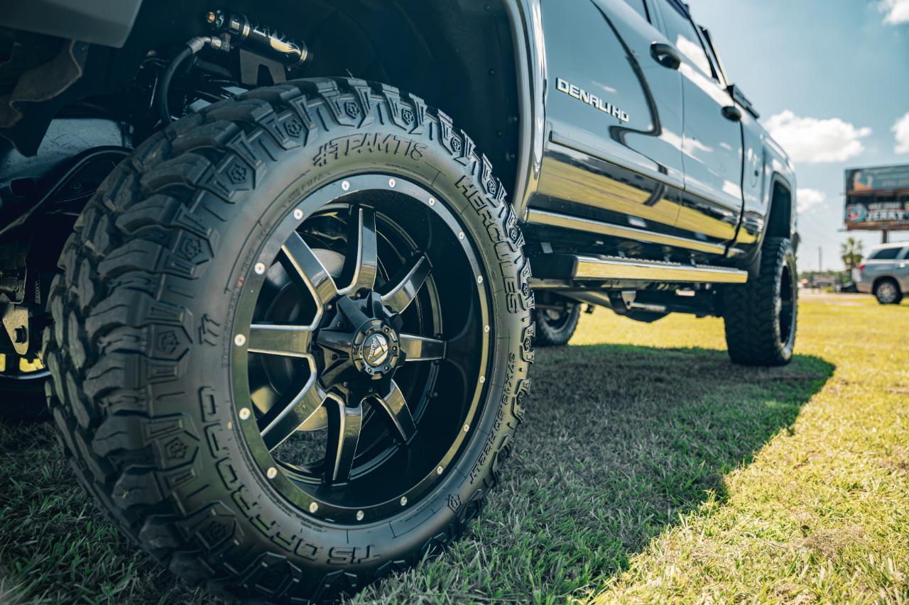 GMC Sierra 2500HD 4WD Crew Cab 153.7" Denali 2019