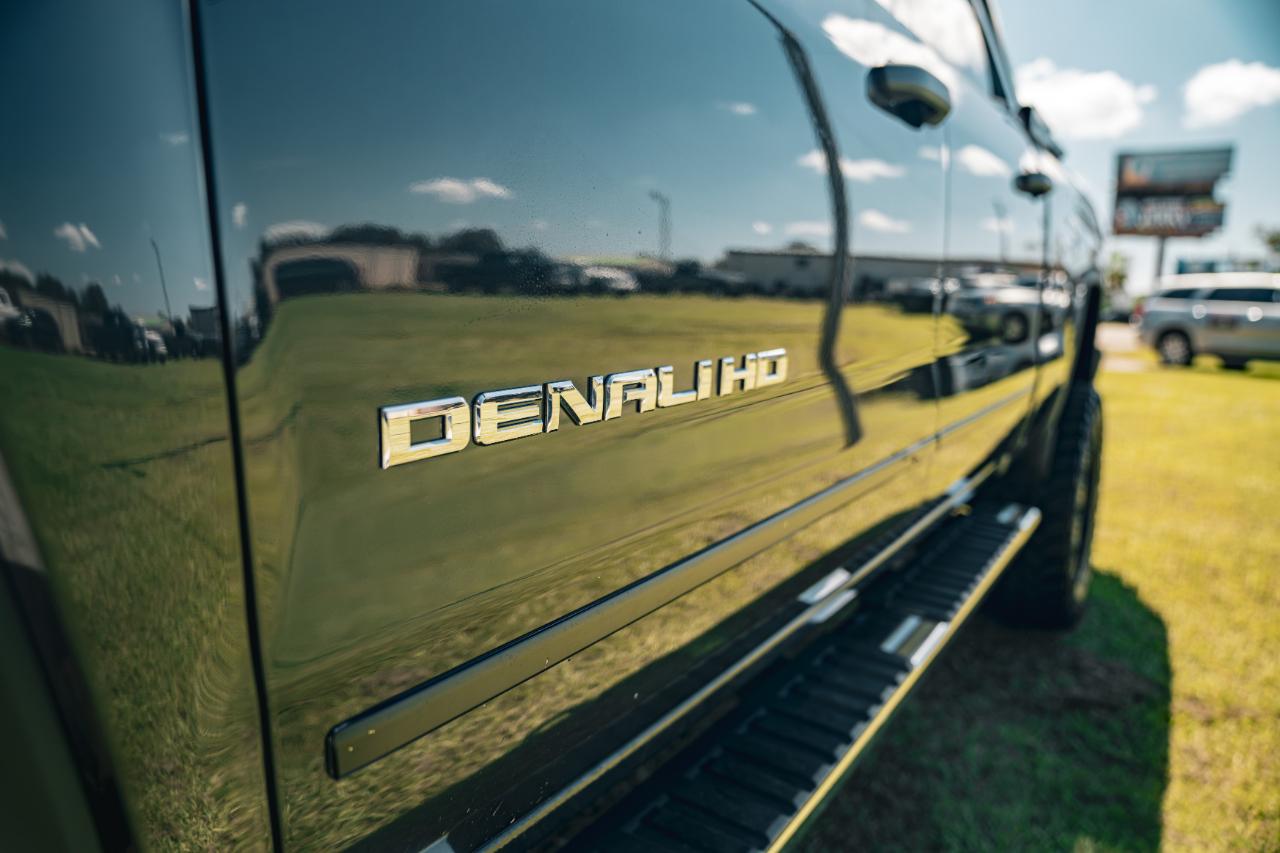 GMC Sierra 2500HD 4WD Crew Cab 153.7" Denali 2019