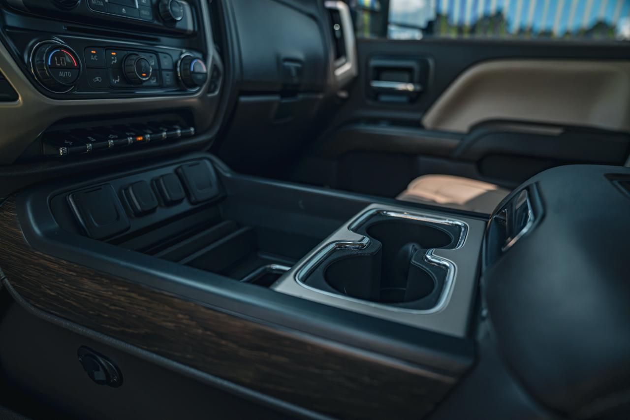 GMC Sierra 2500HD 4WD Crew Cab 153.7" Denali 2019