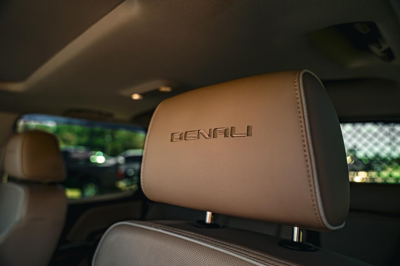 GMC Sierra 2500HD 4WD Crew Cab 153.7" Denali 2019