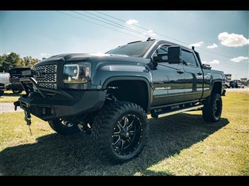 2019 GMC Sierra 2500HD 4WD Crew Cab 153.7" Denali