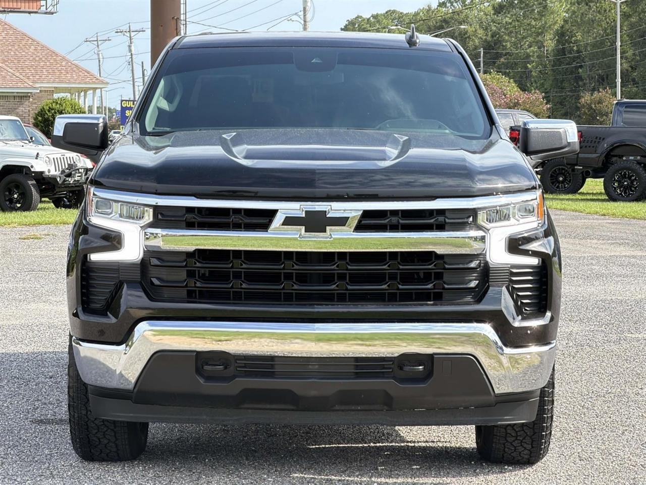 Chevrolet Silverado 1500 4WD Crew Cab 147" LT w/1LT 2024