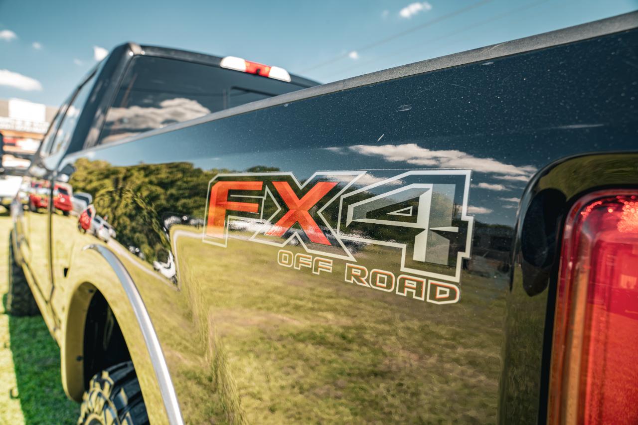Ford Super Duty F-250 SRW King Ranch 4WD Crew Cab 6.75' Box 2018