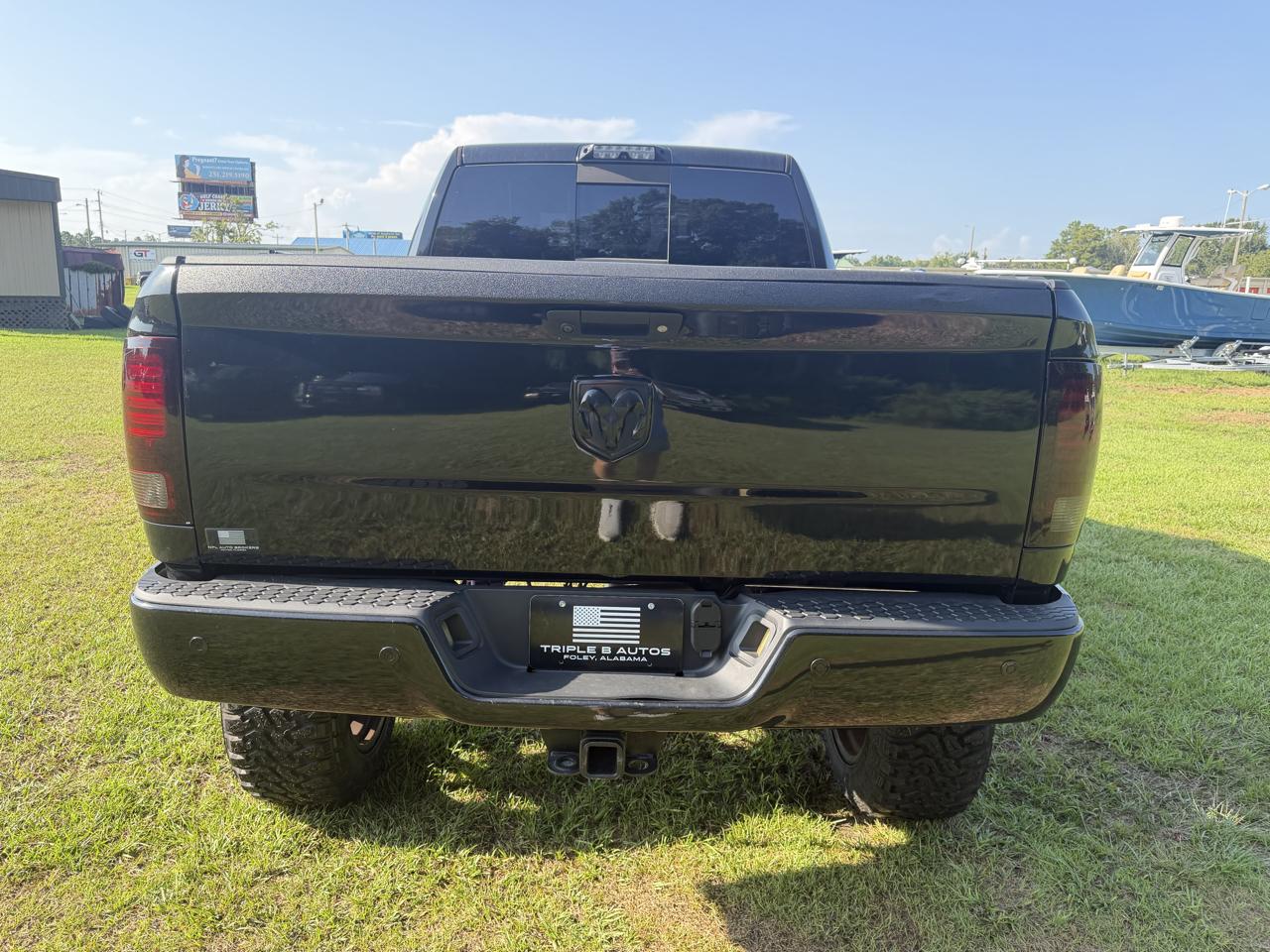 RAM 2500 4WD Mega Cab 160.5" Laramie 2017