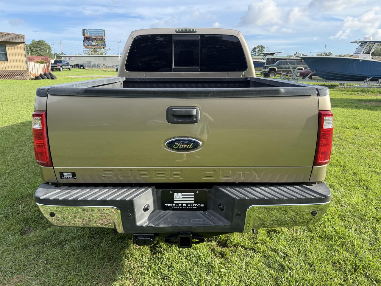 Ford Super Duty F-250 SRW Lariat 4WD Crew Cab 6.75' Box 2011