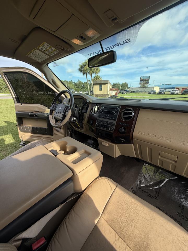 Ford Super Duty F-250 SRW Lariat 4WD Crew Cab 6.75' Box 2011