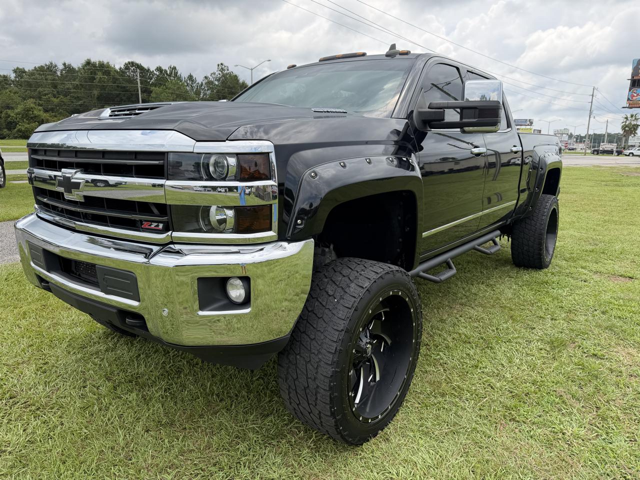 2019 Chevrolet Silverado 2500HD 4WD Crew Cab 153.7" LTZ