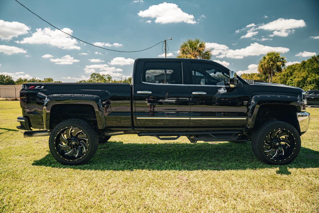 Chevrolet Silverado 2500HD 4WD Crew Cab 153.7" LTZ 2019