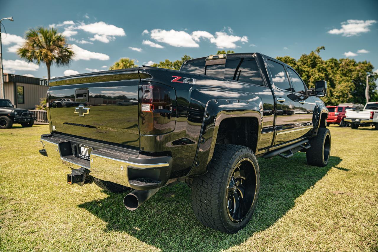 Chevrolet Silverado 2500HD 4WD Crew Cab 153.7" LTZ 2019